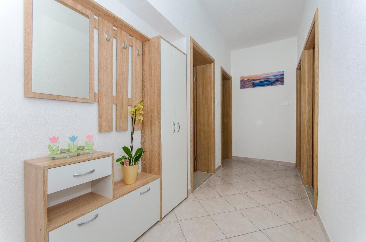 Apartment Matea Split Bagian luar foto