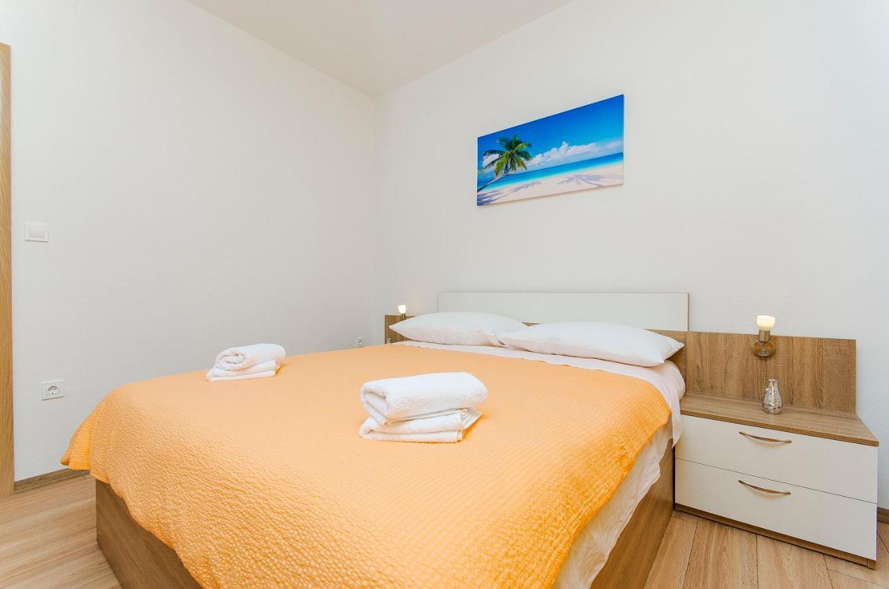 Apartment Matea Split Bagian luar foto